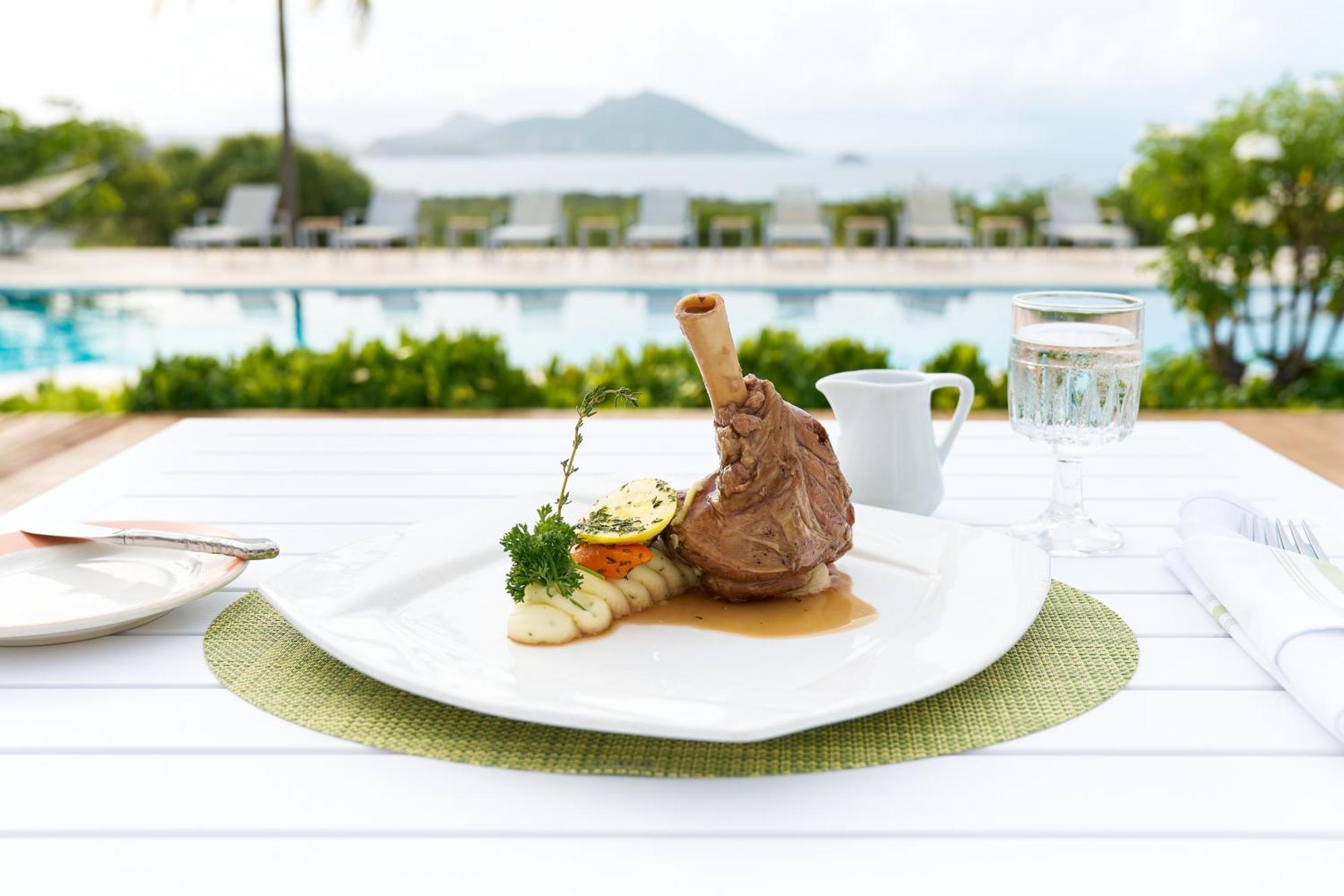 Mount Nevis Hotel 外观 照片