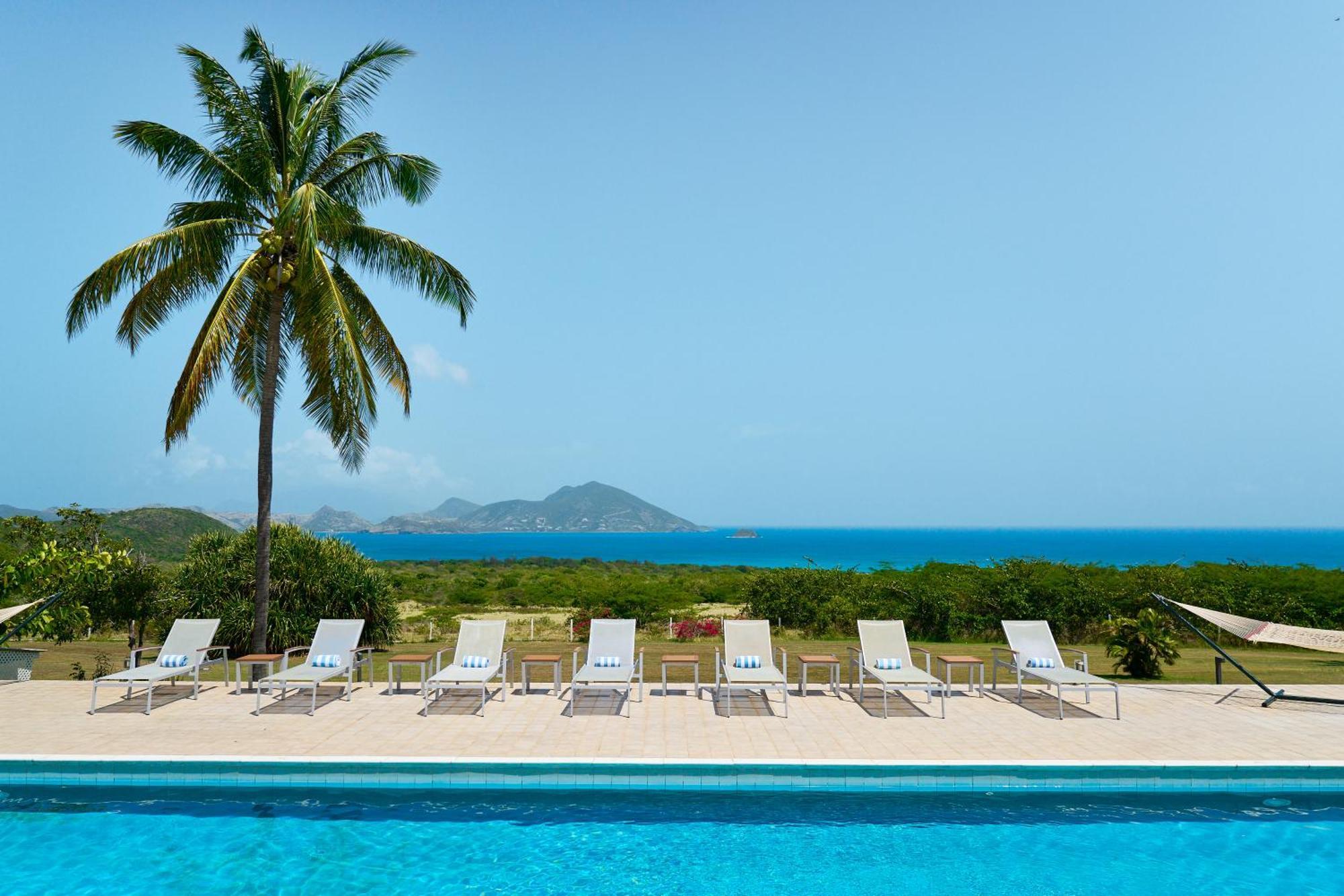 Mount Nevis Hotel 外观 照片