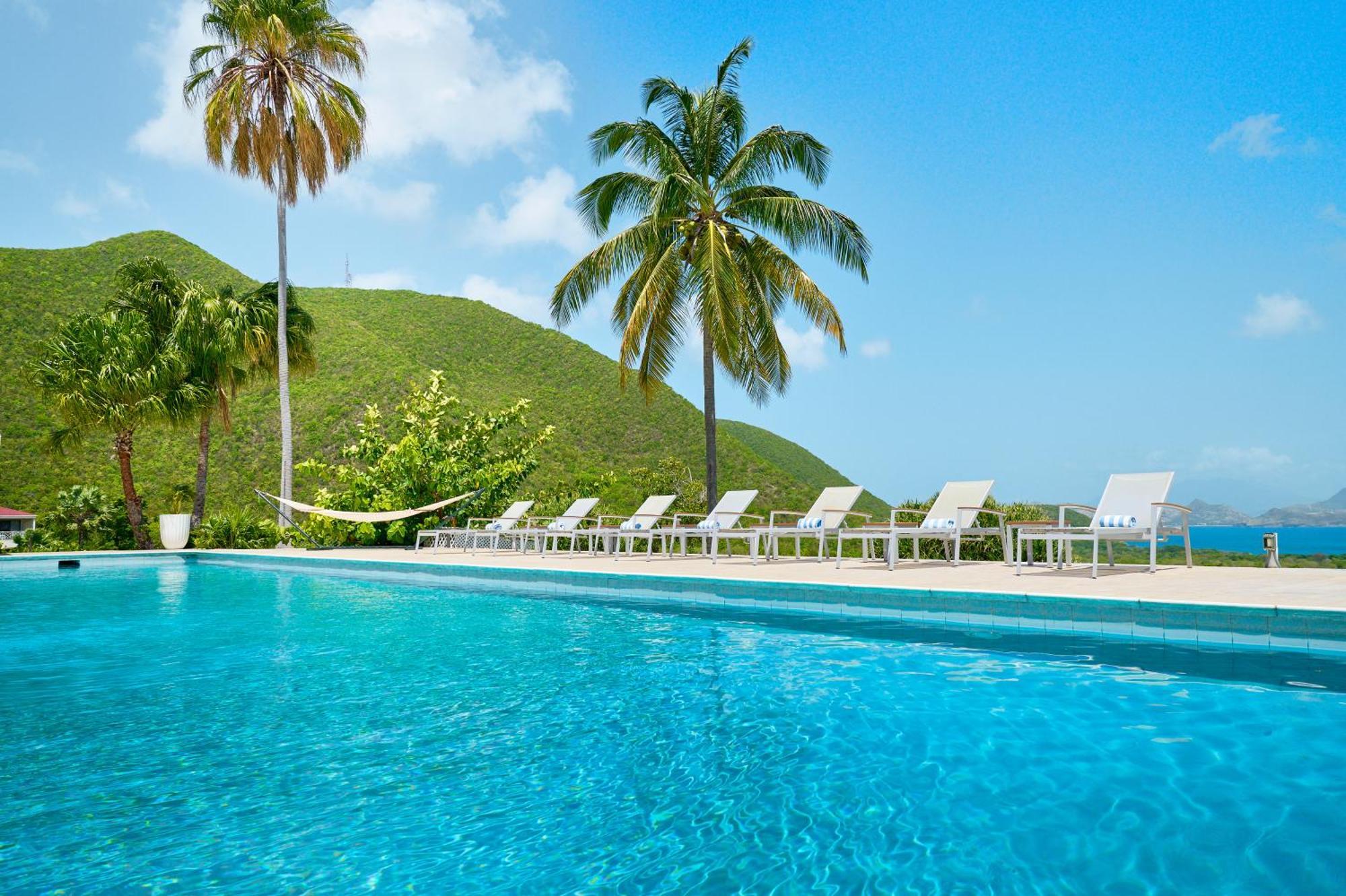 Mount Nevis Hotel 外观 照片